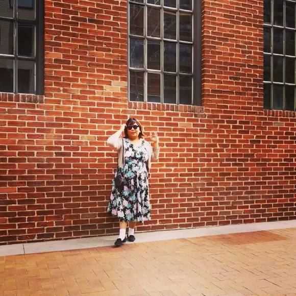 Meet your Posher - Picture 1 of 1